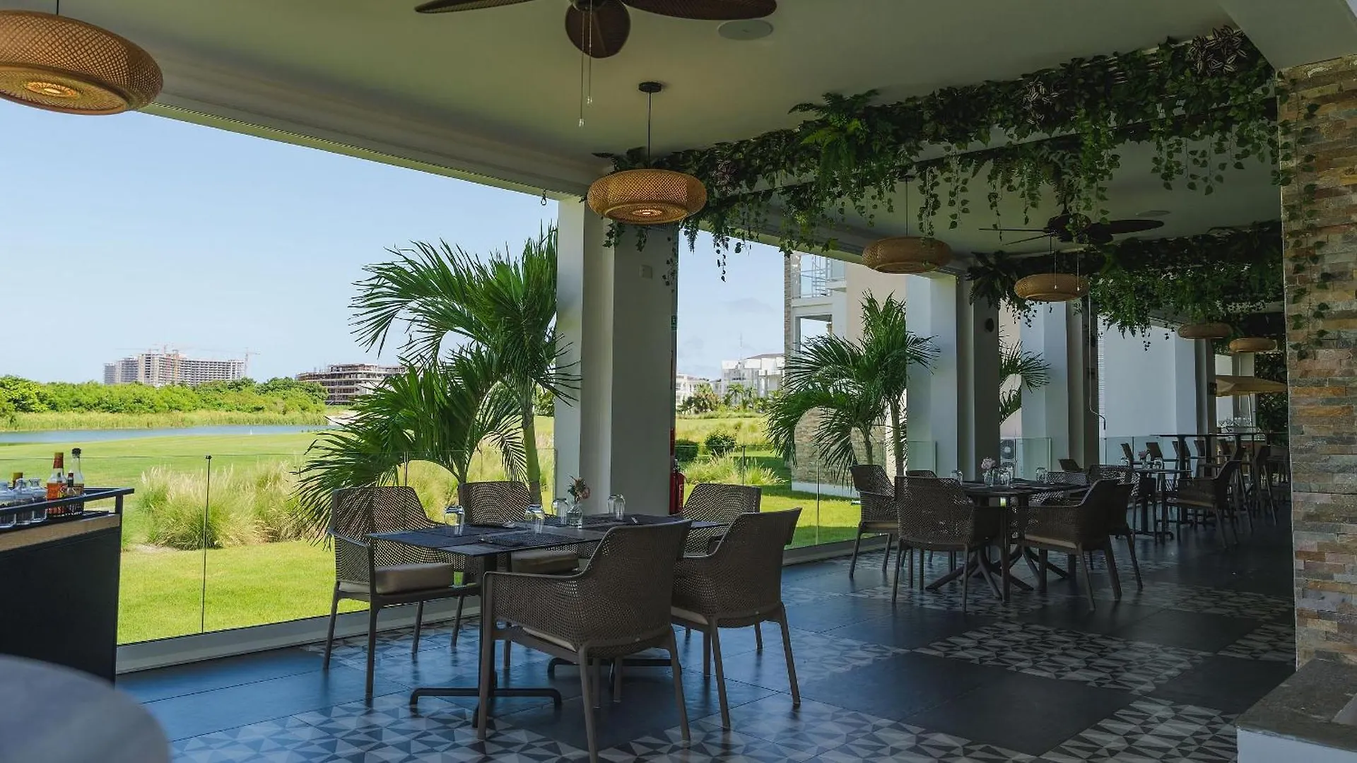 Апартаменты Relax Apto Pool And Golf View In Hard Rock Golf Пунта-Кана Доминиканская Республика